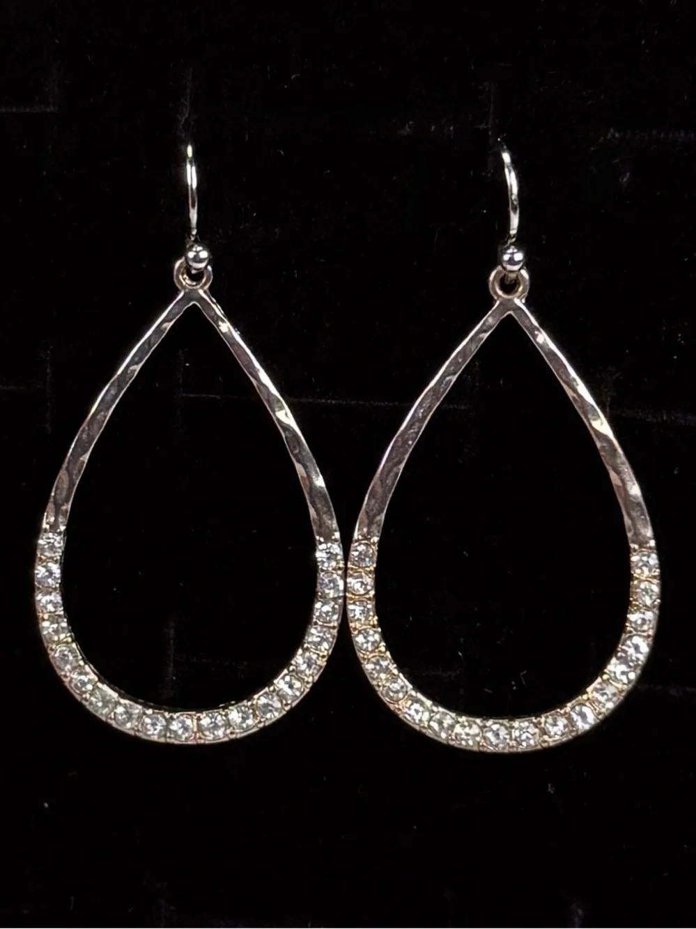 Vintage Silvertone, delicate minimalist bling costume pierced earrings